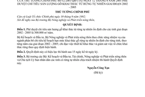 Quyết định 52/2001/QĐ-TTg phê duyệt chỉ tiêu sản lượng gỗ khai thác rừng tự nhiên giai đoạn 2002-2005