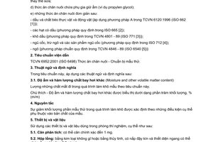 Tiêu chuẩn Việt Nam TCVN 4326:2001 (ISO 6496:1999) về thức ăn chăn nuôi - Xác định độ ẩm và hàm lượng chất bay hơi khác do  Bộ Khoa học Công nghệ và Môi trường ban hành