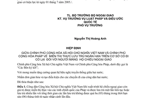 Hiệp định miễn thị thực lưu trú ngắn hạn trên cơ sở có đi có lại đối với người mang hộ chiếu ngoại giao giữa Việt Nam Pháp 2004