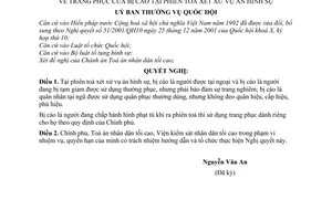 Nghị quyết 743/2004/NQ-UBTVQH11 trang phục của bị cáo tại phiên toà xét xử vụ án hình sự