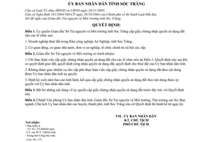 Quyết định 33/2009/QĐ-UBND ủy quyền Giám đốc Sở Tài nguyên Môi trường tỉnh Sóc Trăng cấp giấy chứng nhận quyền sử dụng đất