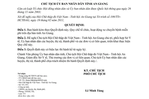 Quyết định 906/QĐ-UBND tổ chức hoạt động xe chuyển bệnh miễn phí tỉnh An Giang