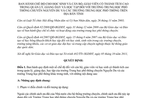 Quyết định 31/2011/QĐ-UBND chế độ cho cán bộ giáo viên học sinh tỉnh Đắk lắk