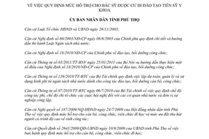 Quyết định 30/2013/QĐ-UBND hỗ trợ bác sỹ đào tạo tiến sỹ y khoa Phú Thọ