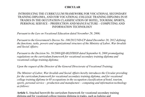 Circular 10/2014/TT-BLDTBXH curriculum framework vocational secondary vocational college training diploma