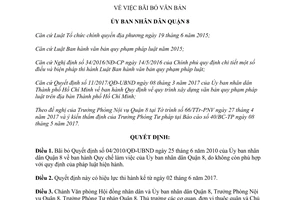 Quyết định 01/2017/QĐ-UBND bãi bỏ Quy chế làm việc Ủy ban nhân dân Quận 8 Hồ Chí Minh